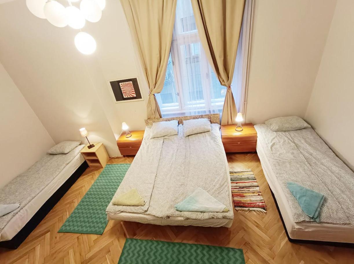 Bridgetown Hostel Budapeszt Zewnętrze zdjęcie