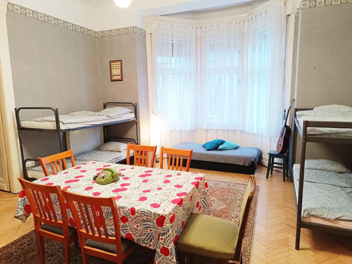 Bridgetown Hostel Budapeszt Zewnętrze zdjęcie
